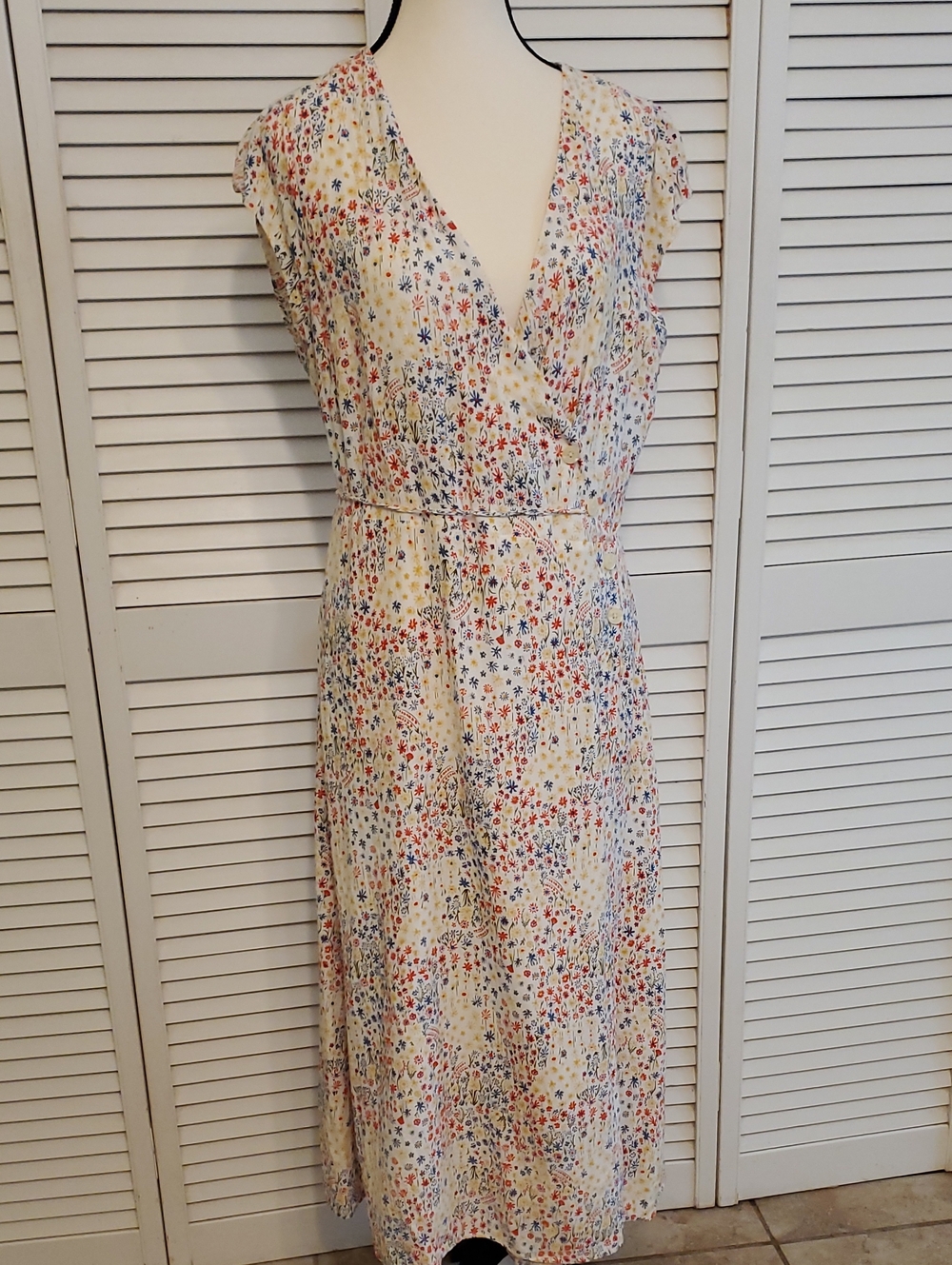 Gap Side Button Wrap Multi Floral  Dress, Size 12